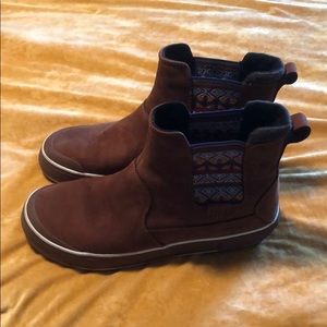 Keen waterproof boots